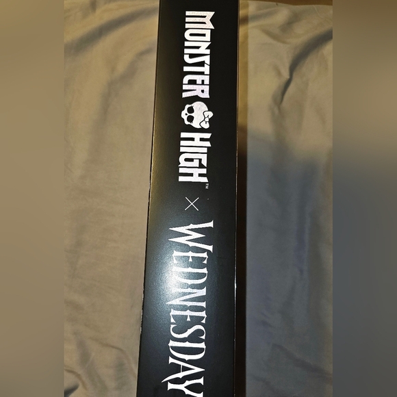 Wednesday Addams & Pet Thing Monster High Doll NEW SEALED HTF - Picture 4 of 4